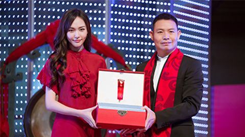 中国美正当红，NG导航A股上市，引领新时代